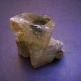 FluorapatitoMinas da Panasqueira, Aldeia de São Francisco de Assis, Covilhã, Castelo Branco, Cova da Beira, Centro, Portugal5 x 5 x 2 cm. (Autor: Antonio Alcaide)