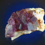 Fluorita
Berbes, Asturias, España
3x2 cm. (Autor: josminer)