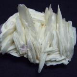 Baritina &amp; Fluorita.
Berbes, Asturias, España
10 x 8 cm. (Autor: jaume.vilalta)