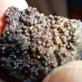 GoethitaSetiles, Comarca Señorío de Molina-Alto Tajo, Guadalajara, Castilla-La Mancha, Spain4 x 4 cm. (Autor: javier ruiz martin)