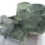 Fluorite, Calcite
Xianghualing, Linwu County, Hunan. China
7.7 x 6.5 x 3.7 cm (Author: JMiguelE)
