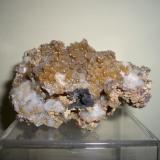 Mimetite, Calcite
Mina Potosí, Santa Eulalia, Chiahuahua
72mm x 50mm x 43mm (Author: Carlos M.)