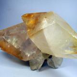 Calcita. Elmwood Mine. 21x12 cm. Cristal de 17 cm (Autor: geoalfon)