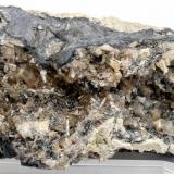Cerusita y Galena - Mina Mineralogia - El Molar - El Priorat - Tarragona - Catalunya - España - 7,7 x 6,4 x 4,4 (Autor: Martí Rafel)