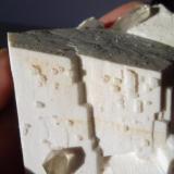 Ortoclasa con CuarzoValdemanco, Comarca Sierra de Guadarrama, Community of Madrid, Spain5 x 4 cm. (Autor: javier ruiz martin)