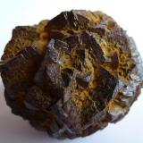 Limonita pseudomorfa de PiritaVillacastín, Comarca Segovia Sur, Segovia, Castile and León, Spain6 x 6 cm. (Autor: javier ruiz martin)