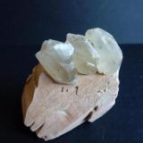 Ortoclasa y CuarzoEl Berrueco, Comarca Sierra Norte (Madrid), Community of Madrid, Spain6 x 5 cm. (Autor: javier ruiz martin)
