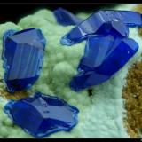 Azurite
Aouli, Midelt, Maroc
fov 3 mm (Author: ploum)