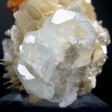 Scheelite, beryl, muscovite
Xuebaoding, Huya, Pingwu, Mianyang, Sichuan, China
102 mm x 70 mm

Beryl crystals close up view (Author: Carles Millan)