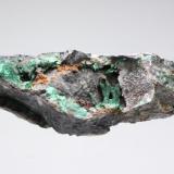 Malaquita
Estremoz, Évora, Portugal
6,8x3,0x2,1 cm
Recogida en 1999.
Foto © Iván Blanco (Autor: Iván Blanco (PDM))