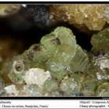 Smithsonite
Chessy-les-mines, Beaujolais, France
fov 3 mm (Author: ploum)
