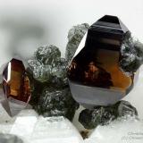 Anatase
Griesferner glacier, Vizze Valley (Pfitsch Valley), Bolzano Province (South Tyrol), Trentino-Alto Adige, Italy
1.82 mm group of two brown-amber Anatase crystals (Author: Matteo_Chinellato)