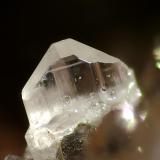 Cerussite from Las Niñas Mine, Rodalquilar, Almería, Spain.
Field of view:3 mm (Author: Rewitzer Christian)