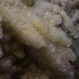 Dolomita y calcita
Mina Iouriren, Akka, Tafraout, Provincia de Tiznit, Región de Sous-Massa-Draâ, Marruecos
Detalle del apilamiento de los pequeños cristales de calcita. (Autor: Antonio Alcaide)