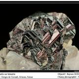 Rutile on hematite
Cavradi, Grisons, Switzerland
fov 35 mm (Author: ploum)