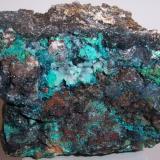 Chrysocolla.
Chihuahua, México.
6.5cm x 5cmx 5cm. (Author: Luis Domínguez)