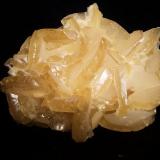 Calcite.
San Bartolo mine, Charcas, San Luis Potosí, México.
7cm x 4.8cm x 3.5cm. (Author: Luis Domínguez)