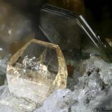 Humite
Monte Somma, Somma-Vesuvius Complex, Naples Province, Campania, Italy
1.81 mm orangle-pale Humite crystal (Author: Matteo_Chinellato)