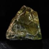 Titanita
Capelinha, Jequitinhonha Valley, Minas Gerais, Brasil.
Medidas pieza: 1,3x1,3x1,3 cm (Autor: Sergio Pequeño)