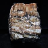 Crisotilo
Salt River Canyon, Salt River, Fort Apache Indian Reservation, Gila Co., Arizona, EUA.
Medidas pieza: 2,7x2,5x2 cm (Autor: Sergio Pequeño)