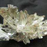 Hemimorfite
Qaleh-Zari Mine (Ghale Zari Mine), Nehbandan, South Khorasan Province, Iran
3 cm (Author: h.abbasi)