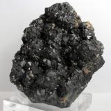 Magnetite crystals on massive Magnetite
Huanggang mine, Hexigten Banner, Ulanhad League, Inner Mongolia, China.
21 x 18 x 6 cm; 4 kilogram (~ 8.8 lbs), highly magnetic (Author: Louis Friend)