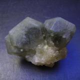 Hanksita
Searles Lake, Trona, California, EEUU
5,5 x 5 x 5 cm.
Ejemplo de cristales tabulares de hanksita (con los pinacoides más desarrollados que los prismas). Estas piezas son más raras. De hecho yo las he visto sólo recientemente. (Autor: Antonio Alcaide)