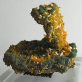 Wulfenite with Mimetite on Limonite
Ojuela Mine, Level 6, San Juan Poniente, Municipio de Mapimí, Durango, Mexico.
14 x 8 x 7 cm: 447 gram (Author: Louis Friend)