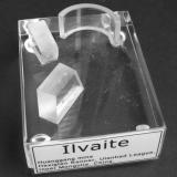 LF_ILVAITE_INNER M_ STAND.jpg (Author: Louis Friend)