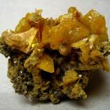 Wulfenite with mimetite
San Francisco Mine, Sonora, Mexico
50 x 40 x 35 mm (Author: Tobi)