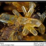 Phillipsite
Perrier, Issoire, Auvergne, France
fov 2.7 mm (Author: ploum)