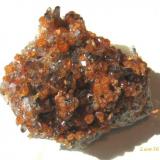 Spessartine (Garnet group)
Wushan, Tongbei, China
Specimen size : 5.5 x 5 x 3 cm. Crystal size : 0.3 cm. (Author: Leon56)