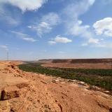 Un oasis de fertilidad entre resecas montañas. 
G. Sobieszek photo. (Autor: Josele)