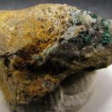 Cobre
Mina La Amorosa, Villahermosa del Río, Castellón, Comunidad Valenciana, España.
16 X 12 X 7 mm. (Autor: José Luis Zamora)