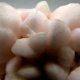 Calcita
Pachapaqui, Bolognesi, Ancash, Perú
110 x 53 x 32 mm.
Detalle (Autor: José Luis Zamora)