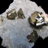 Pirita
Valdeperillo, Cornago, La Rioja, España
50 x 37 x 30 mm. (Autor: José Luis Zamora)