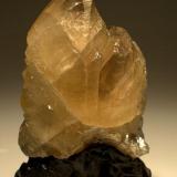 Barite
Linwood Mine, Buffalo, Iowa, USA
12.5 cm X 7 cm, 4.5 cm thick. (Author: John Nash)