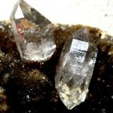 Quartz
Crystal Grove Diamond Mine, St Johnsville, Montgomery Co., New York, USA
FOV 25 mm (Author: Tobi)