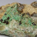 Malaquita, Barita<br />Mina de La Bòfia, La Bòfia, Bagà, Berguedà, Barcelona, Cataluña / Catalunya, España<br />58x35x20 mm<br /> (Autor: carles)