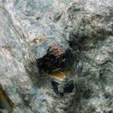 Granate almandino en matriz
Mina de Bama - Touro - A Coruña - Galicia - España
100 x 100 x 45 mm
Detalle (Autor: Joan Martinez Bruguera)