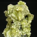 Moscovita
Mina Proberil, Galiléia, Minas Gerais, Brasil
Tamaño de la pieza: 9.4 × 8.3 × 6 cm.
El cristal más grande mide: 3.4 × 2.8 cm.
Encontrada en Junio de 2007
Foto: Minerales de Referencia (Autor: Jordi Fabre)