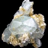 Beryl, muscovite
Xuebaoding, Huya, Pingwu, Mianyang, Sichuan, China
77 mm x 70 mm x 53 mm (Author: Carles Millan)