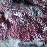 CinabrioMina El Entredicho, Almadenejos, Comarca Valle de Alcudia, Ciudad Real, Castilla-La Mancha, España5 x 4 cm. el área de cristales (Autor: javier ruiz martin)