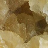 Calcite on Fluorite
Hartley Birkett, Cumbria, UK.
FOV 15 x 10 mm (Author: nurbo)