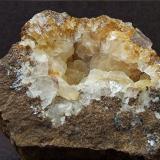 Calcite on Fluorite
Hartley Birkett, Cumbria, UK.
30 x 30 mm (Author: nurbo)