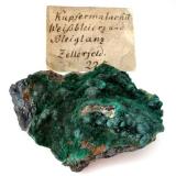 Malachite, cerussite, galena
Glücksrad mine, Oberschulenberg, Harz, Lower Saxony, Germany.
7,5 x 5,5 cm.
With old label (Oberschulenberg was part of the Zellerfeld mining district). (Author: Andreas Gerstenberg)