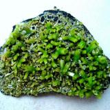 Pyromorphite
Daoping Mine, Guilin Prefecture, Guangxi Zhuang Autonomous Region, China
Specimen size 65 mm (Author: Tobi)