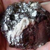 Esfalerita, DolomitaMina de Áliva (Mina Las Mánforas), zona Minera Áliva, Camaleño, Comarca Liébana, Cantabria, España6 x 5 cm. (Autor: javier ruiz martin)