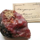 Rhodochrosite
Gottfried mine, Bockenrod, Odenwald, Hesse, Germany
5 x 3,8 cm
With E.A. Böttcher label. (Author: Andreas Gerstenberg)