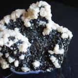 Esfalerita, DolomitaMina de Reocín, Reocín, Comarca Saja-Nansa, Cantabria, España5 x 5 cm. (Autor: javier ruiz martin)